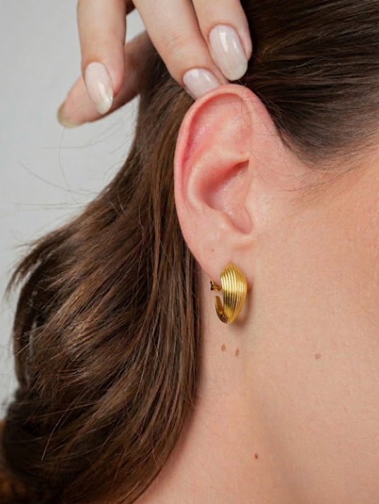 ARETES COLETTE