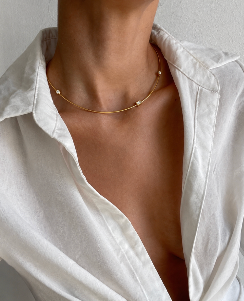 COLLAR CORAL DORÉ